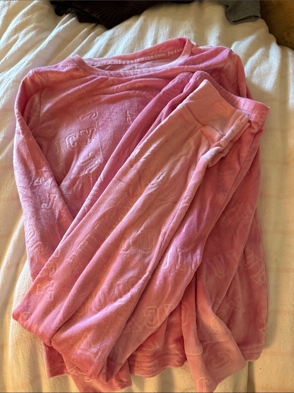 Juicy Couture Pink Velour Kids Pajama Set with Embossed Logo